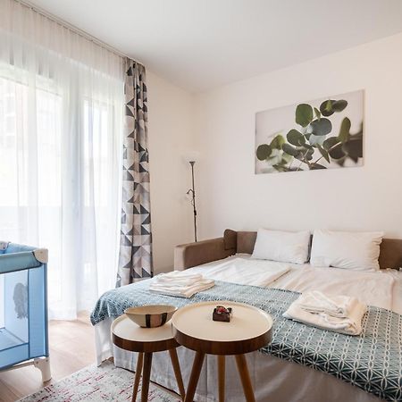 Peter Apartment With Terrace 布达佩斯 外观 照片